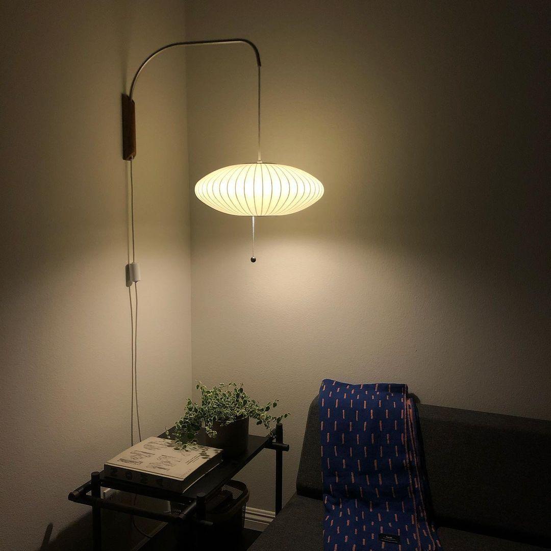Adjustable Walnut Bubble Wall Light / ∅ 15.7″ x H 8.6″ / Dia 40cm x H 22cm / White & Walnut / AU Plug